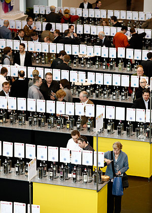 Weinprobe für Profis ist manchmal sehr zweckmäßig. (Foto: Messe Düsseldorf)