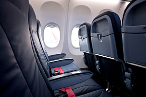Die Seitenwände sind weniger geneigt und bieten den Passagier am Fenster mehr Freiraum. (Foto: airberlin)