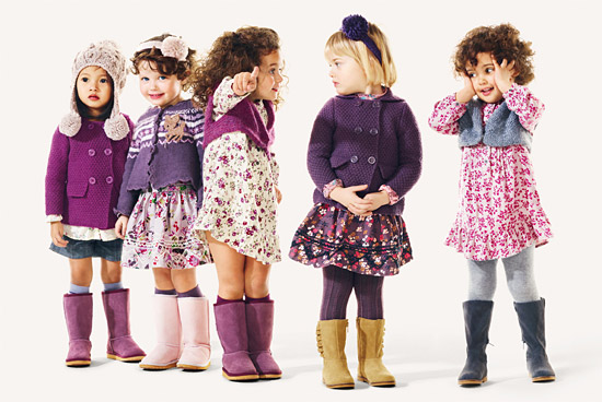 Benettons Mode für Erwachsene und Kinder ist seit Sonntag auch in Israel erhältlich. (© S. Azario/Benetton)