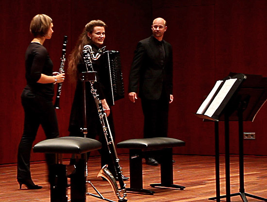 Klarinette (Stefanie Faber), Akkordeon (Dr. Katjana Sedelmayr), Bassbariton (Frank Wörner). (© Martin Widerker)