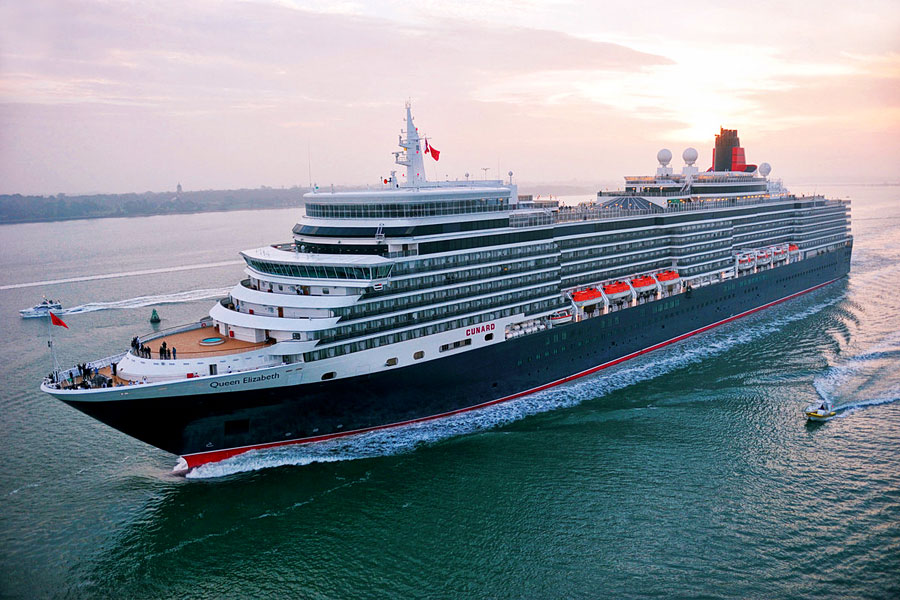 Der Luxusliner "Queen Elizabeth" der Reederei Cunard legte in Haifa an. (© Cunard)