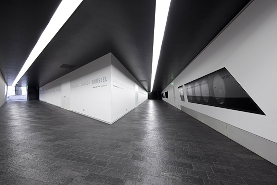 Innenansicht Jüdisches Museum Berlin, die Achsen. (© Jüdisches Museum Berlin, Foto: Thomas Bruns) Innenansicht Jüdisches Museum Berlin, die Achsen. (© Jüdisches Museum Berlin, Foto: Thomas Bruns)