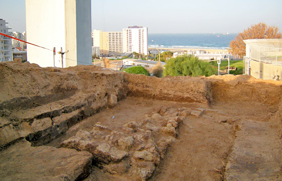 Überreste einer Festungsanlage zur Zeit des Propheten Jona. (© Israelische Altertumsbehörde) Überreste einer Festungsanlage zur Zeit des Propheten Jona. (© Israelische Altertumsbehörde)