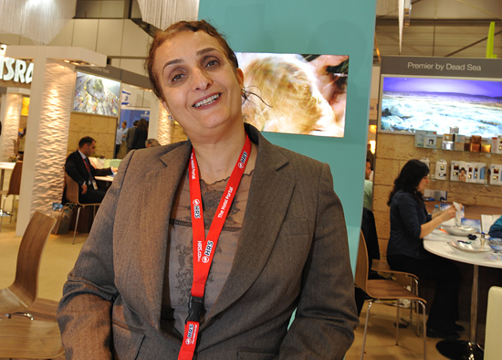Die Besucher der ITB 2012 wurden kompetent beraten von Ofra Gazit, Sprecherin der Tourismusabteilung für das Tote Meer. (© Matthias Hinrichsen)