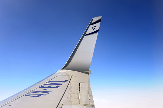 Blick aus dem Kabinenfenster einer EL AL Boeing 737-800. (© Matthias Hinrichsen)