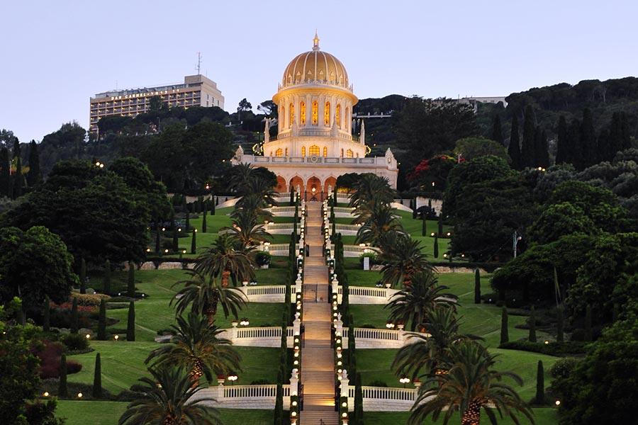 Das Dan Carmel Hotel Haifa steht in unmittelbarer Nähe der Baháí Gärten