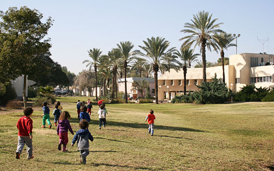 Die Menschen im Kibutz Kfar Aza sind erneut seit Wochen durch Raketen vom Gaza-Streifen bedroht. (© JNF-KKL)