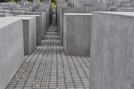 "Denkmal für die ermordeten Juden Europas" in Berlin. (© Matthias Hinrichsen)