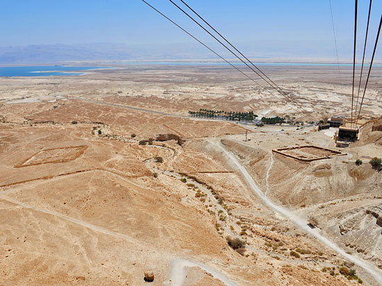 Die einstigen Römerlager vor Masada. (© IsraelMagazin)