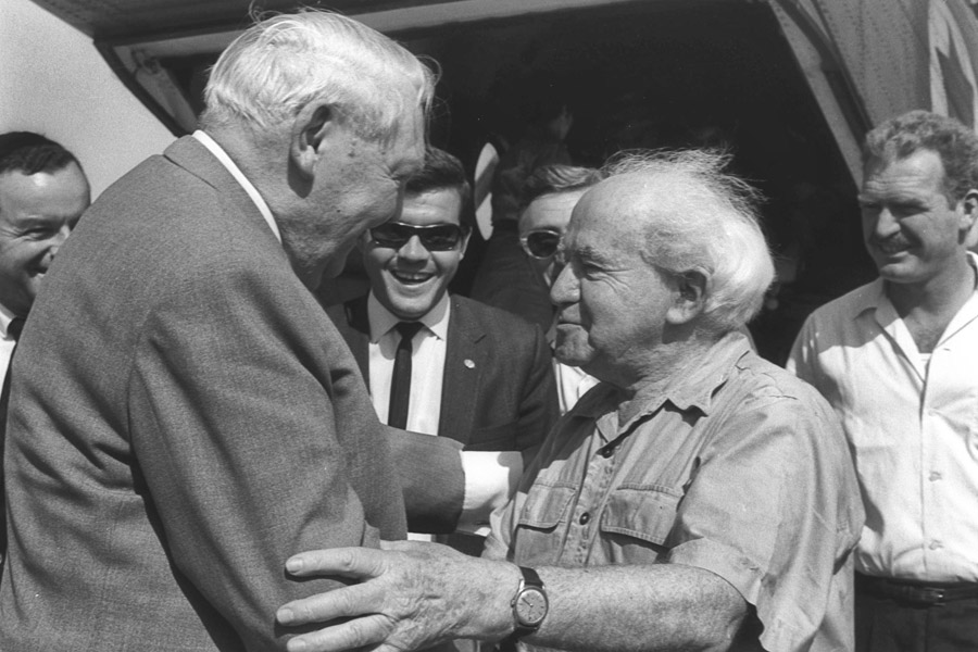 David Ben Gurion mit Ludwig Erhard im Jahr 1967. (Foto: Moshe Milner/GPO)
