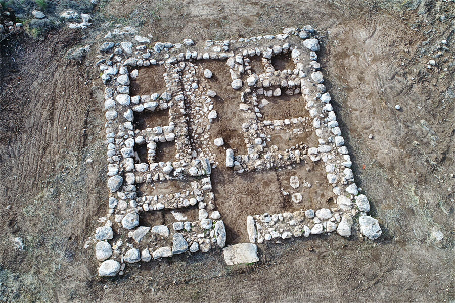 Detaillierte Ansicht der 3.200 Jahre alten Festung in der Nähe des Kibbutz Gal-On. (© Emil Aladjem/IAA)