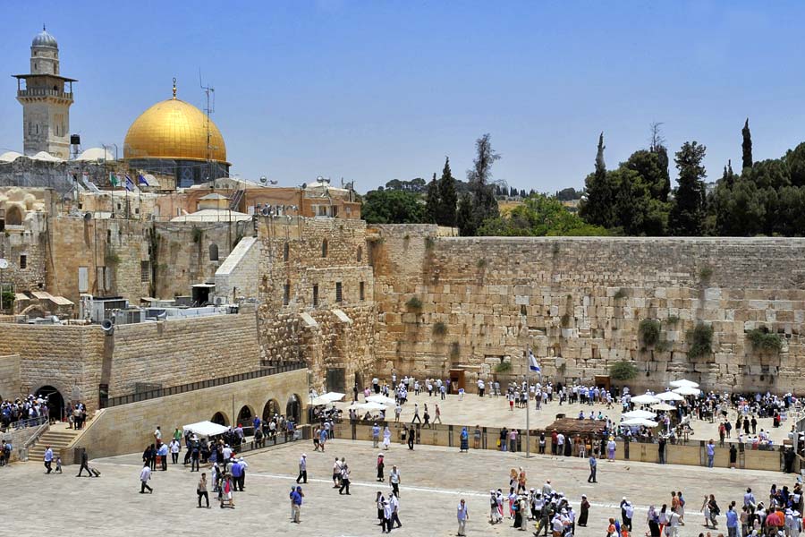Klagemauer und Felsendom in Jerusalem 