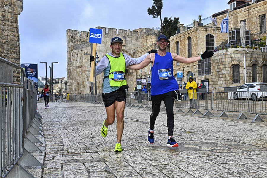 Beim Jerusalem Marathon 2022 